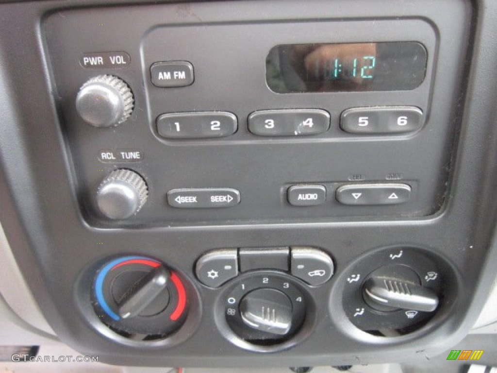 2005 Chevrolet Colorado LS Regular Cab 4x4 Audio System Photo #54646345