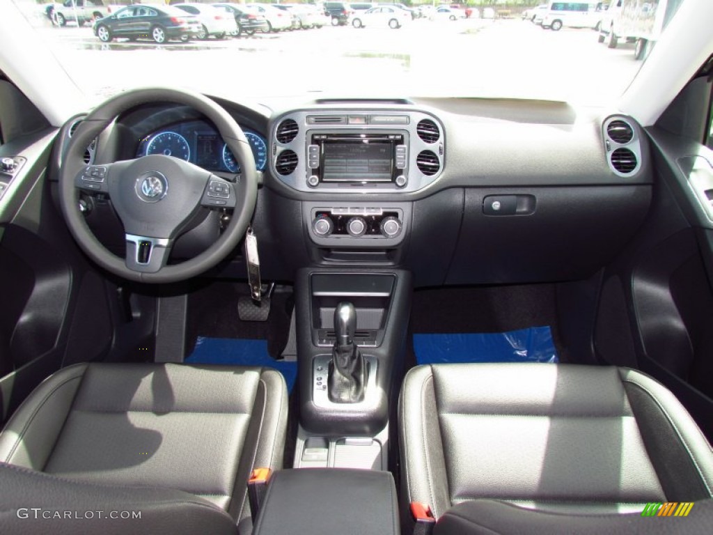 2012 Volkswagen Tiguan SE Black Dashboard Photo #54646806