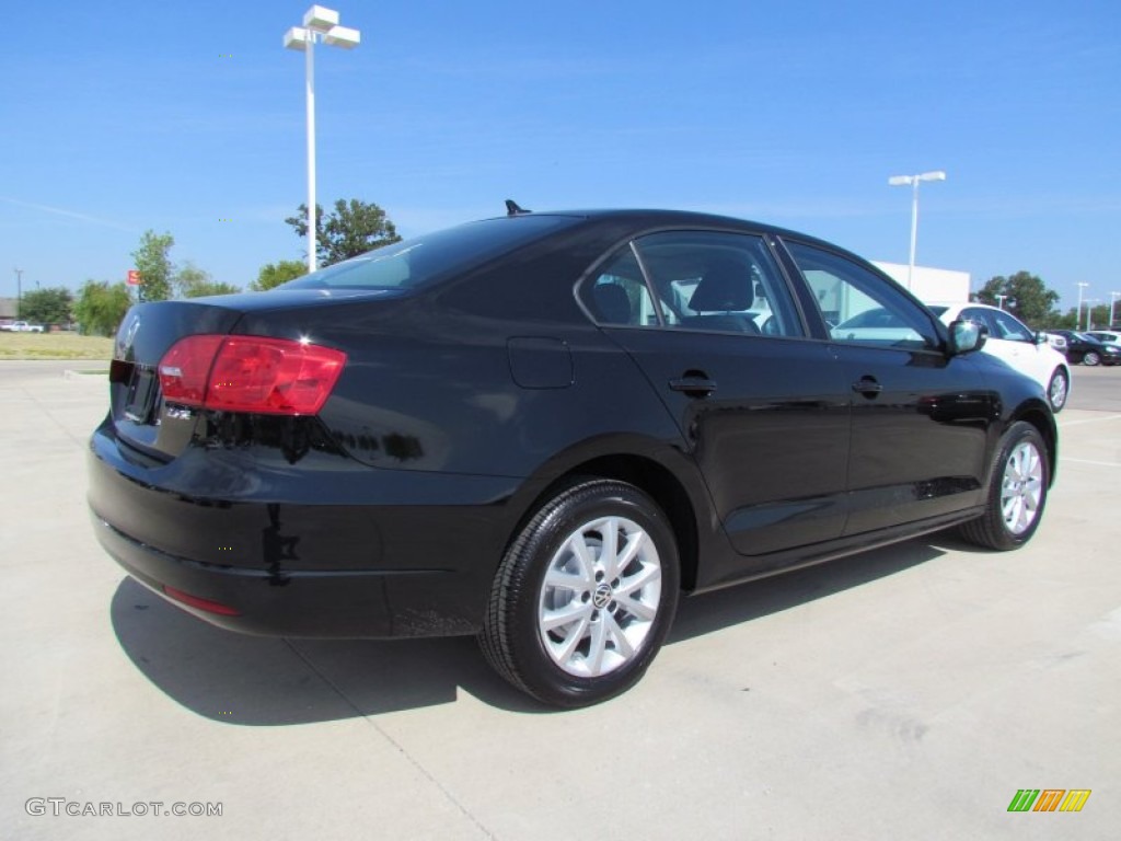 2012 Jetta SE Sedan - Black / Titan Black photo #2