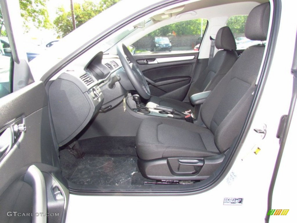 Titan Black Interior 2012 Volkswagen Passat 2.5L S Photo #54647382