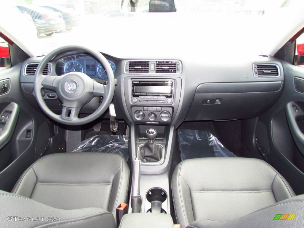 2012 Volkswagen Jetta SE Sedan Titan Black Dashboard Photo #54647454