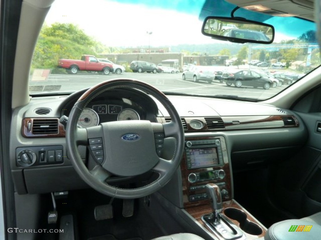 2008 Taurus Limited AWD - Oxford White / Black photo #10