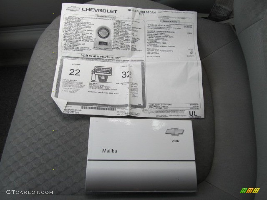 2006 Malibu LT V6 Sedan - White / Titanium Gray photo #19