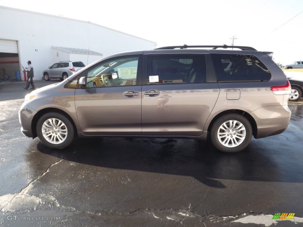 2012 Sienna XLE - Predawn Gray Mica / Bisque photo #4