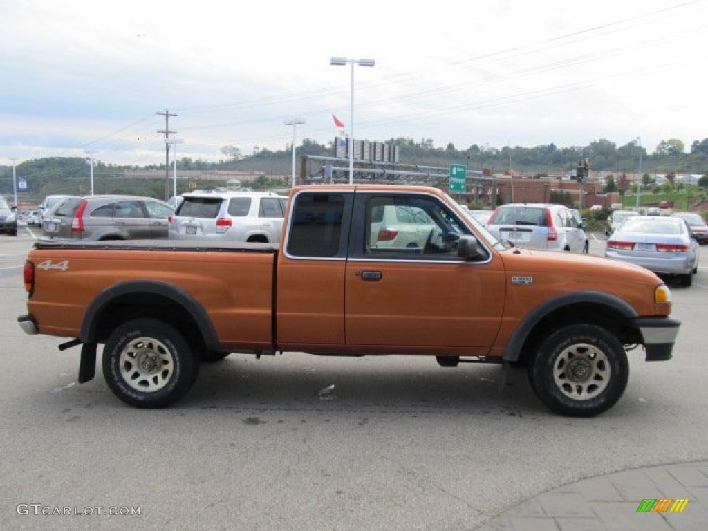Canyon Copper Metallic 2000 Mazda B-Series Truck B3000 SE Extended Cab 4x4 Exterior Photo #54653200
