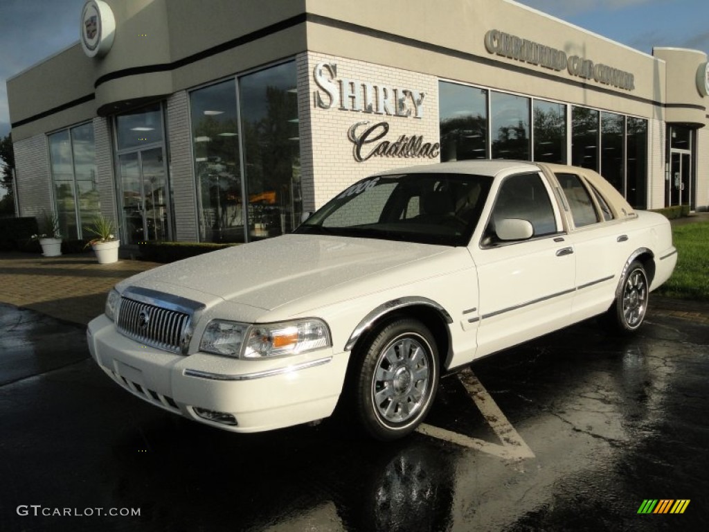 2006 Grand Marquis LS - Vibrant White / Light Camel photo #1