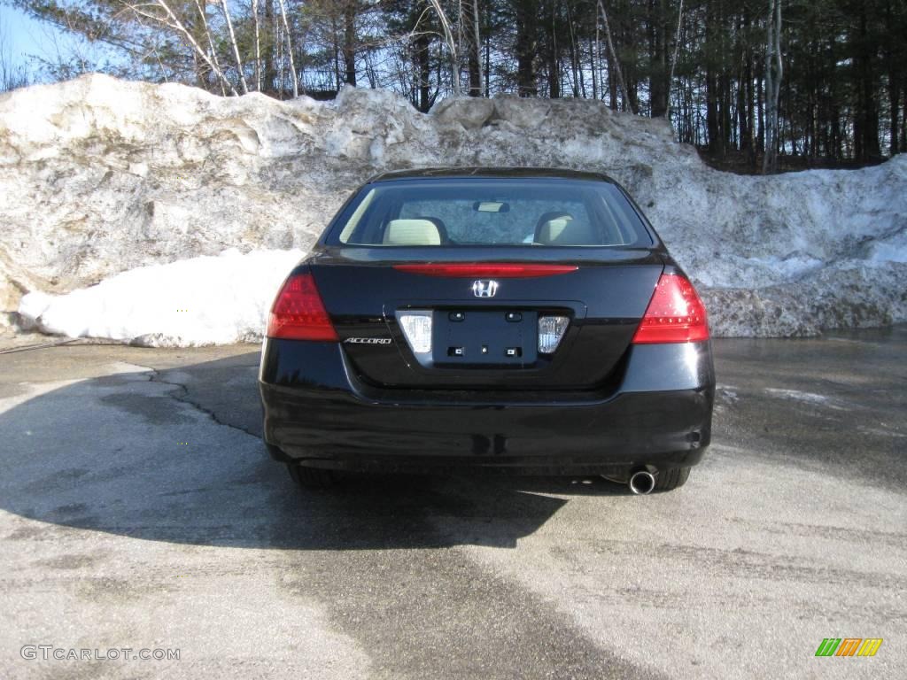 2007 Accord LX Sedan - Nighthawk Black Pearl / Ivory photo #9