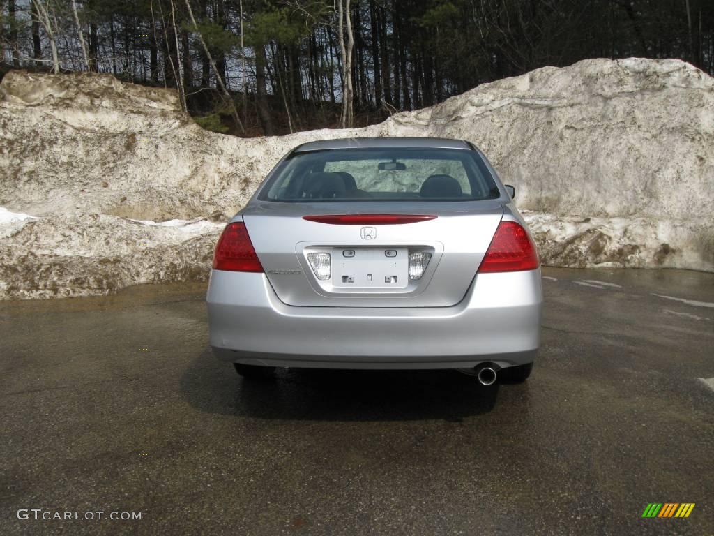 2007 Accord SE Sedan - Alabaster Silver Metallic / Black photo #9