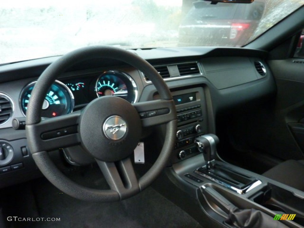 2012 Ford Mustang GT Convertible Charcoal Black Dashboard Photo #54656649