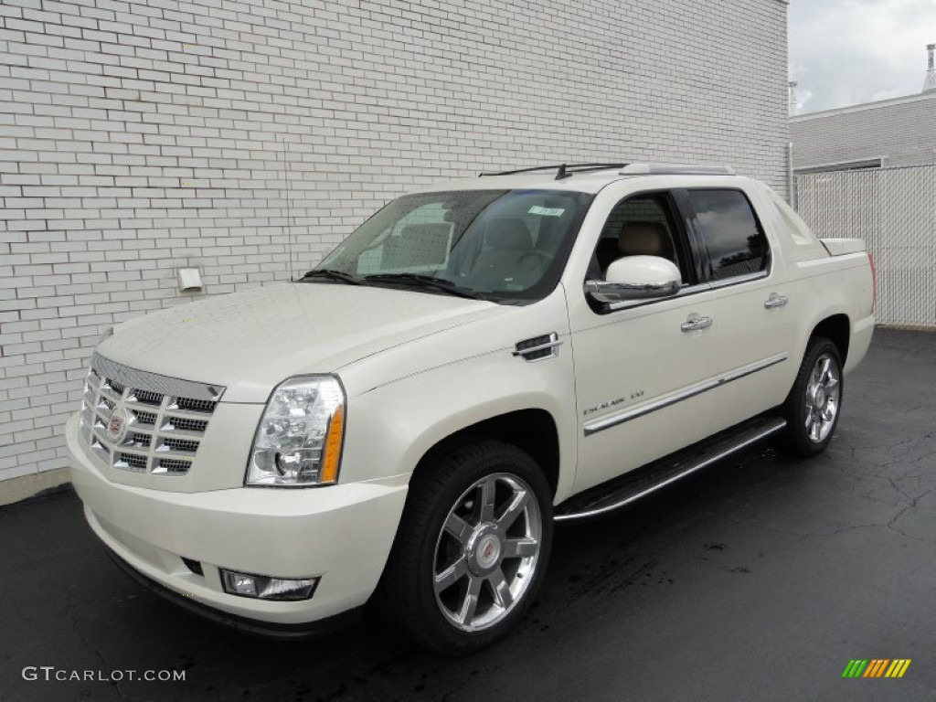 White Diamond Tricoat 2011 Cadillac Escalade EXT Luxury AWD Exterior Photo #54657366