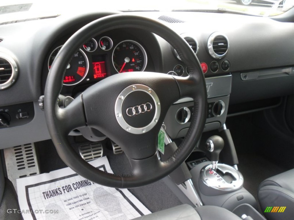2005 Audi TT 3.2 quattro Coupe Aviator Grey Steering Wheel Photo #54657615