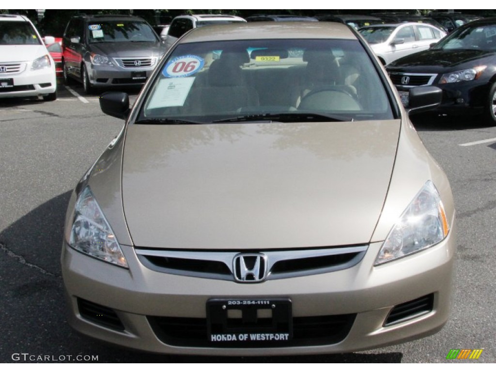 2006 Accord Value Package Sedan - Desert Mist Metallic / Ivory photo #2