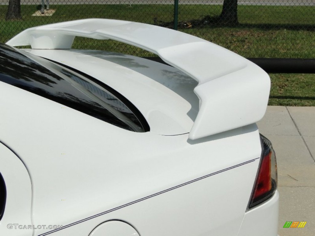 2010 Lancer ES - Wicked White Metallic / Black photo #11
