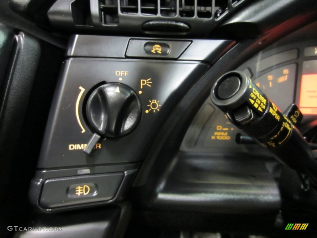 1993 Chevrolet Corvette Convertible Controls Photo #54658863