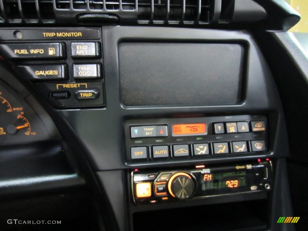 1993 Chevrolet Corvette Convertible Controls Photo #54658881