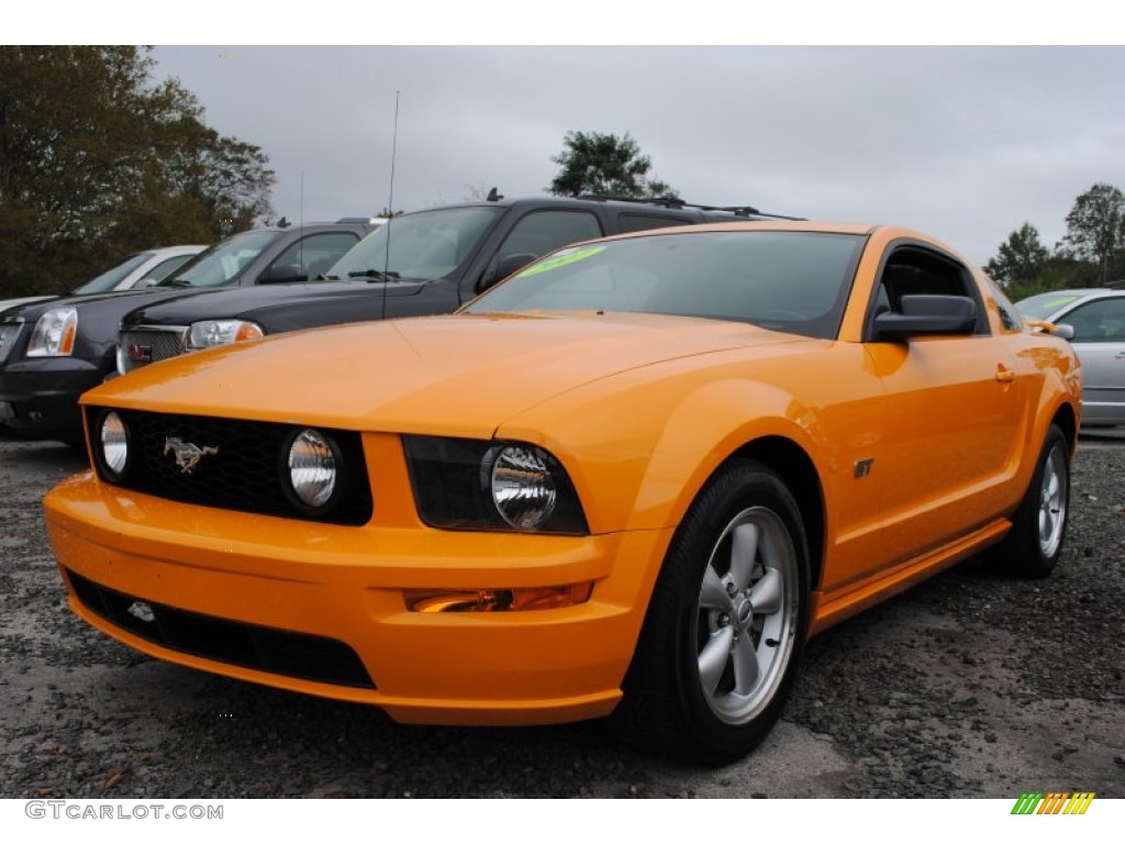 Grabber Orange 2007 Ford Mustang GT Deluxe Coupe Exterior Photo #54659286