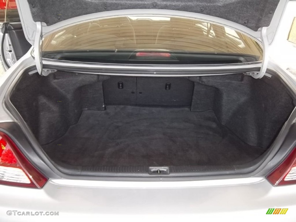 2001 Toyota Solara SE Coupe Trunk Photos