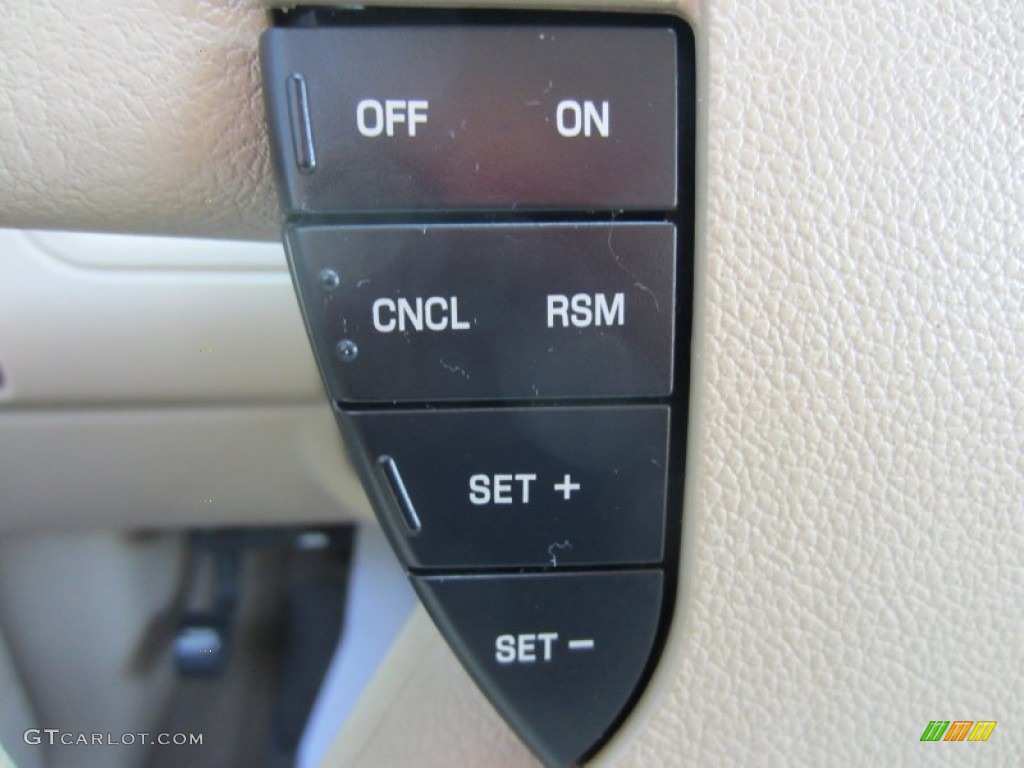 2006 Ford Freestyle SE AWD Controls Photo #54660842