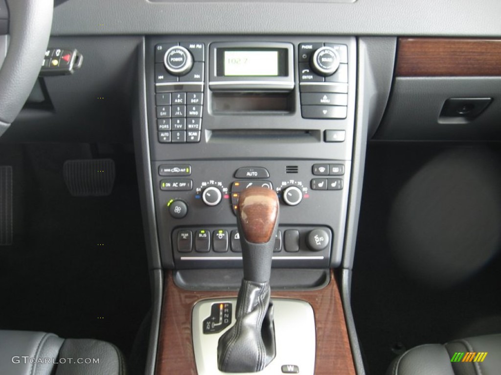 2012 Volvo XC90 3.2 AWD Controls Photo #54662382