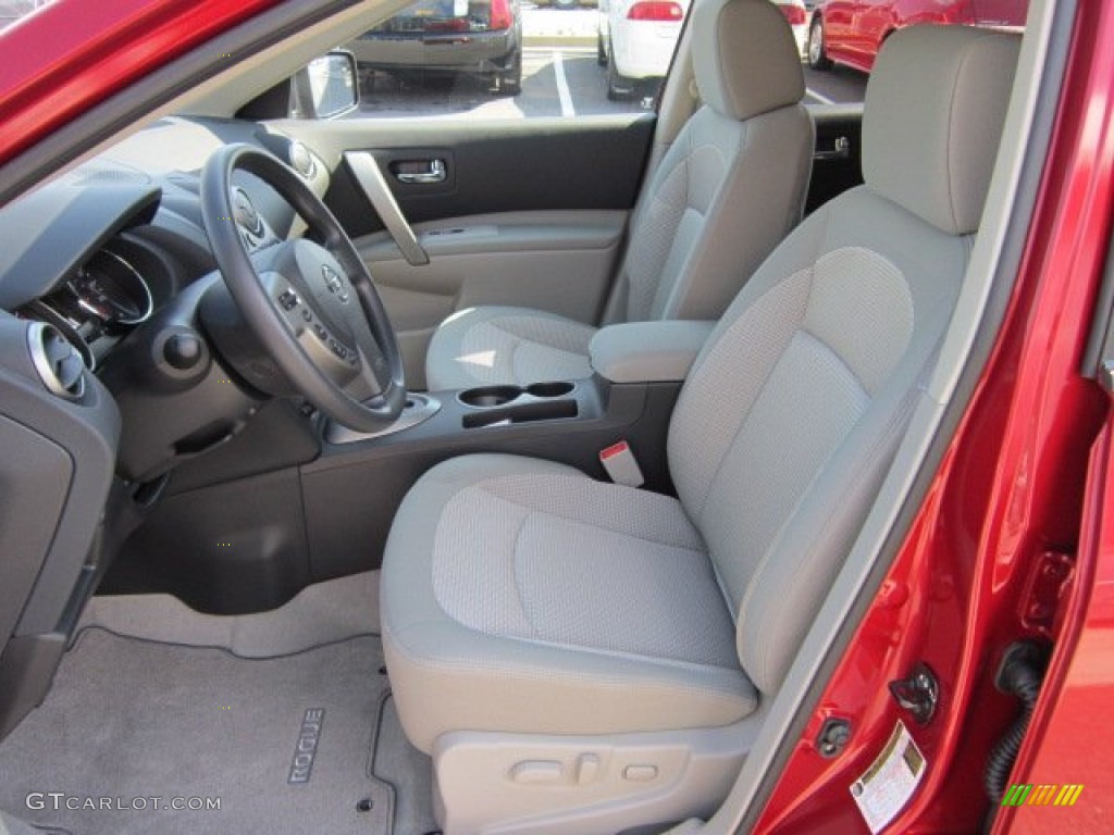 2011 Rogue SV AWD - Cayenne Red / Gray photo #16