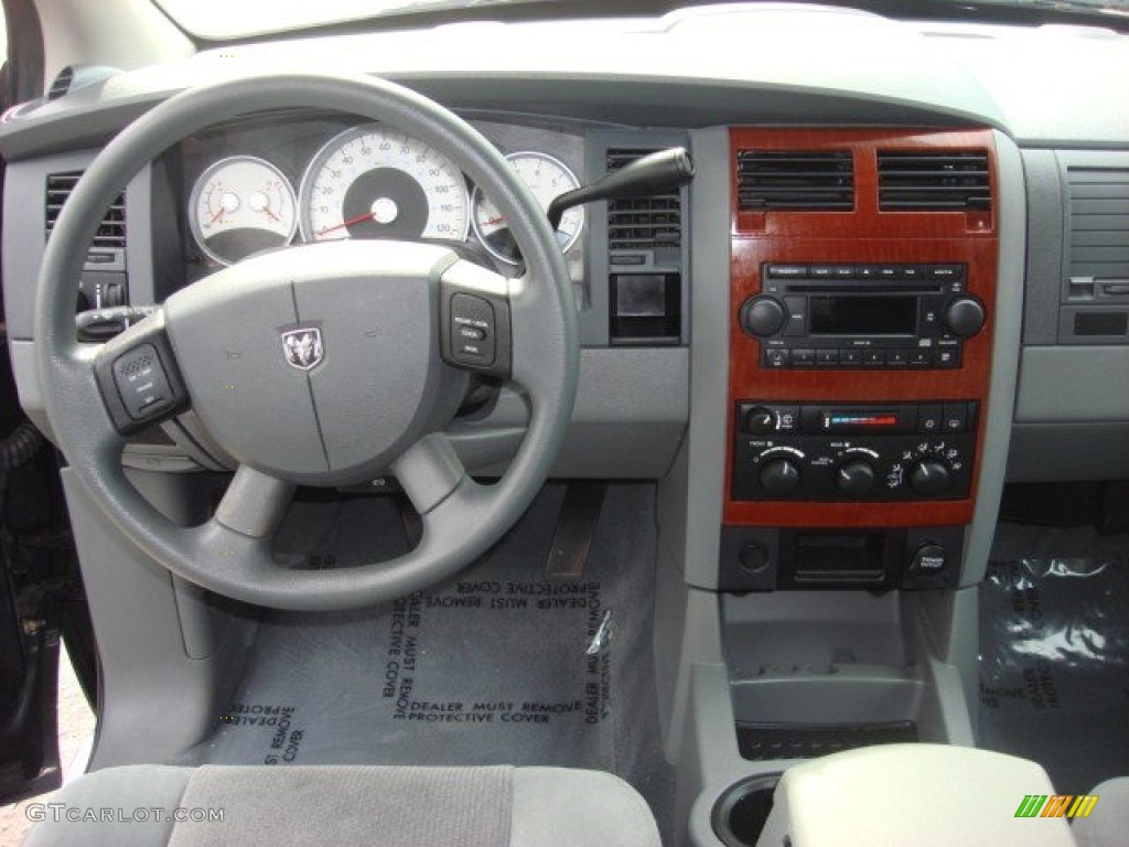 2006 Dodge Durango SLT Dark Slate Gray/Light Slate Gray Dashboard Photo #54664548