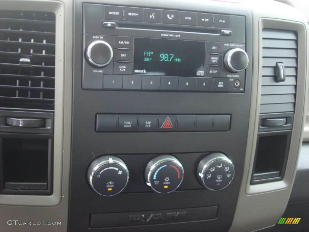 2009 Ram 1500 SLT Quad Cab - Deep Water Blue Pearl / Dark Slate/Medium Graystone photo #14