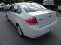 White Suede - Focus SEL Sedan Photo No. 15