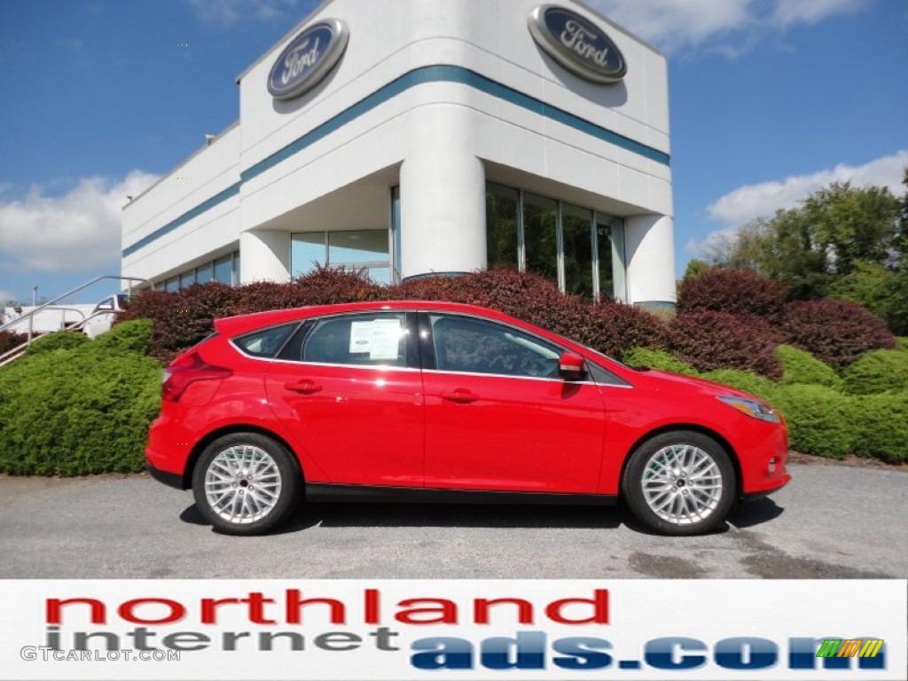 2012 Focus SEL 5-Door - Race Red / Charcoal Black photo #1