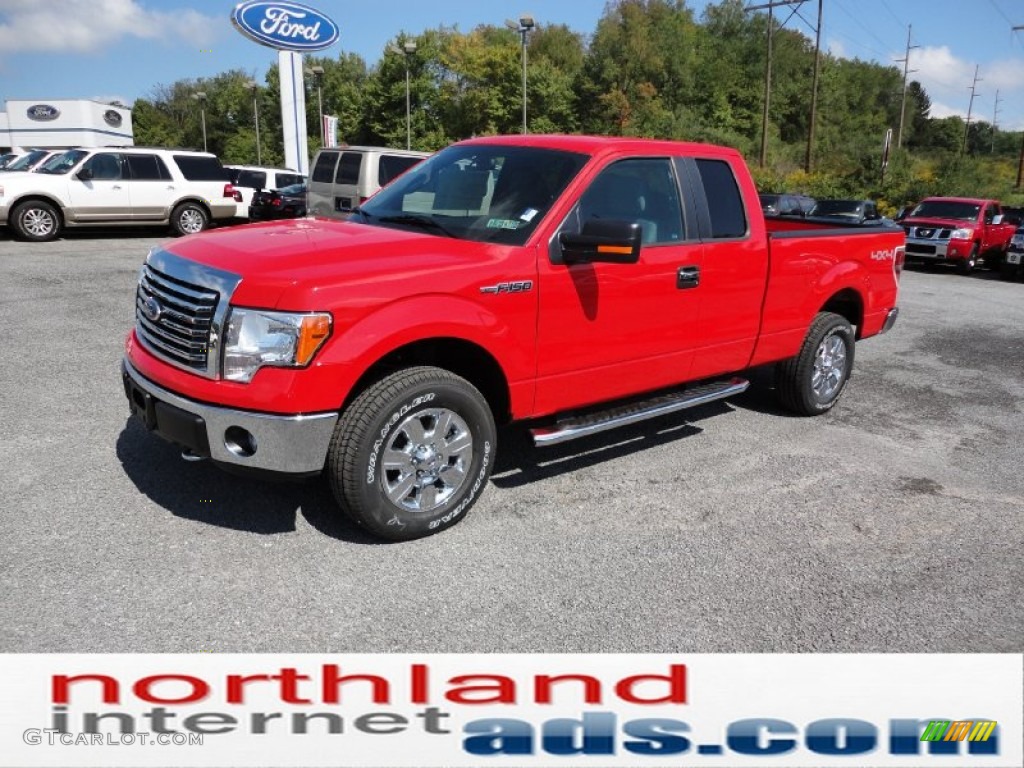 2011 F150 XLT SuperCab 4x4 - Race Red / Steel Gray photo #4