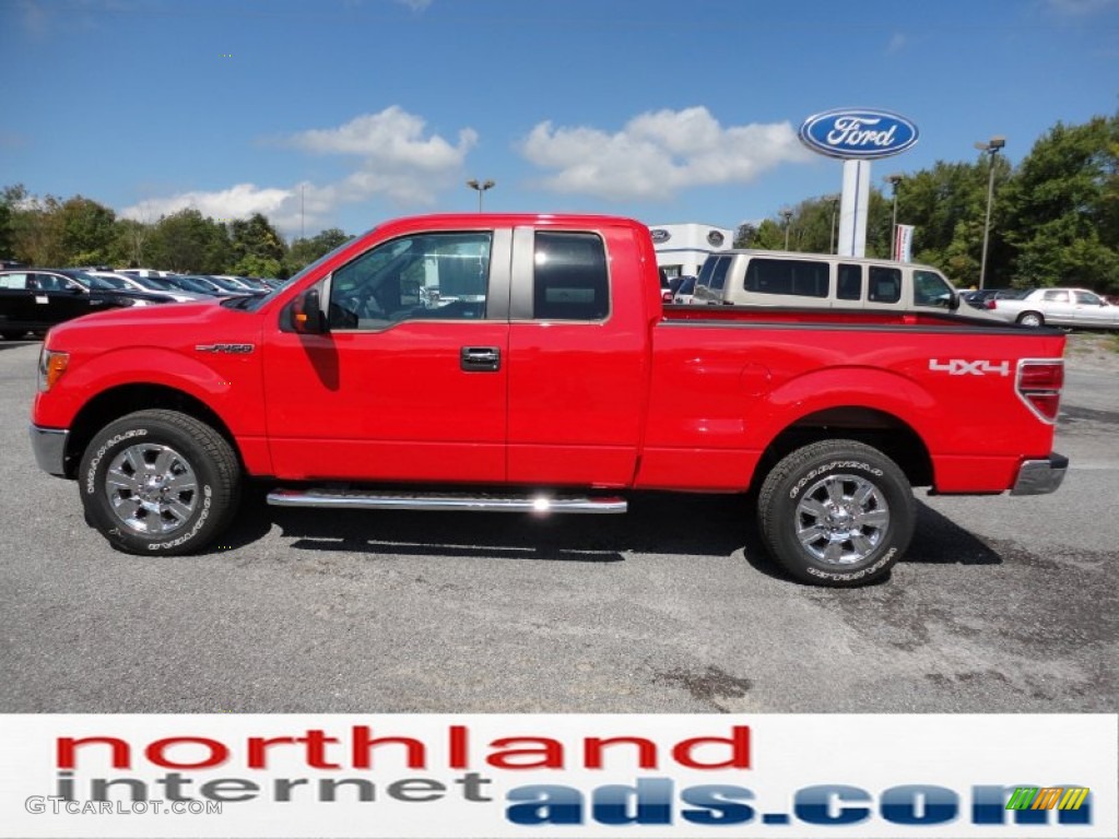 2011 F150 XLT SuperCab 4x4 - Race Red / Steel Gray photo #5