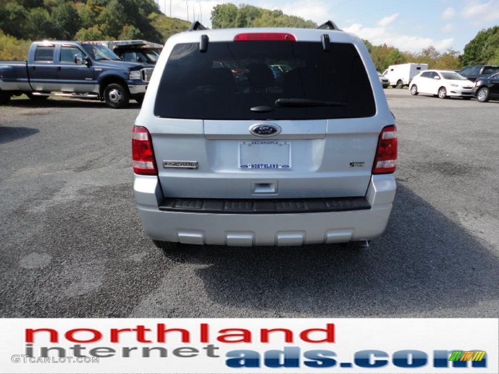 2012 Escape XLT V6 4WD - Ingot Silver Metallic / Charcoal Black photo #8