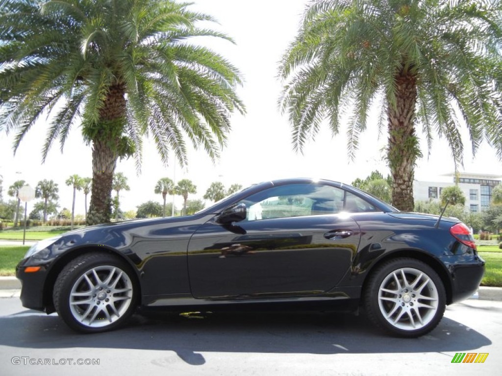2009 Obsidian Black Metallic MercedesBenz SLK 300 Roadster 54630412