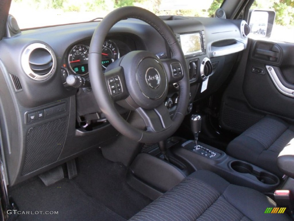 Black Interior 2012 Jeep Wrangler Unlimited Rubicon 4x4