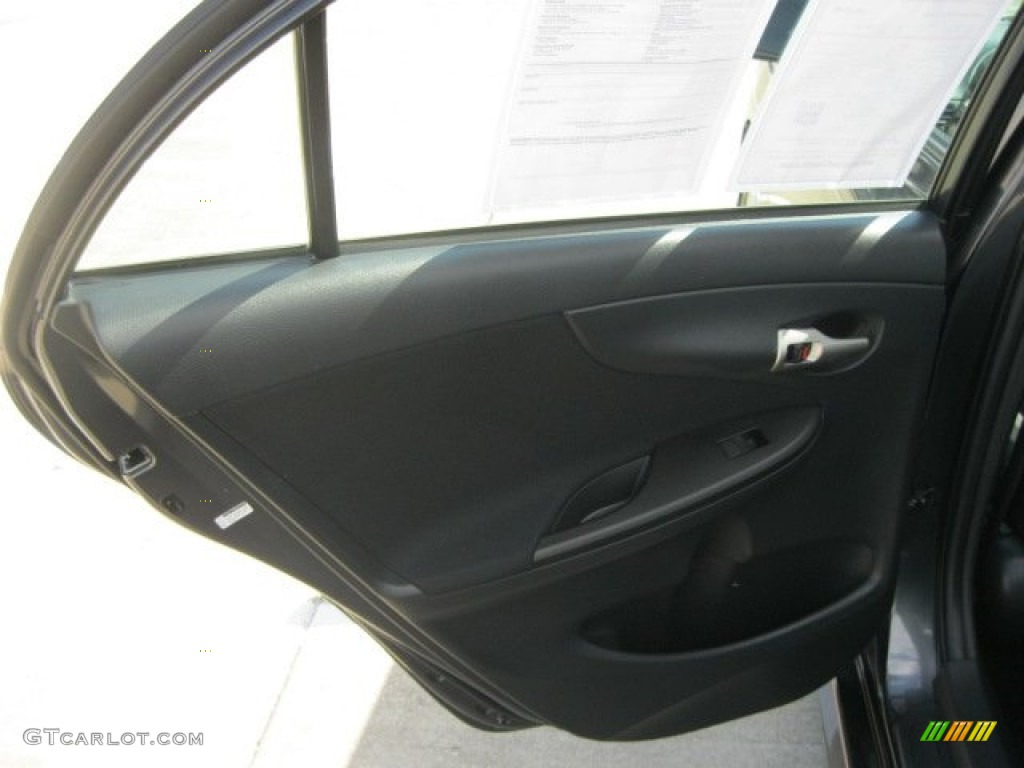 2009 Corolla S - Magnetic Gray Metallic / Dark Charcoal photo #30