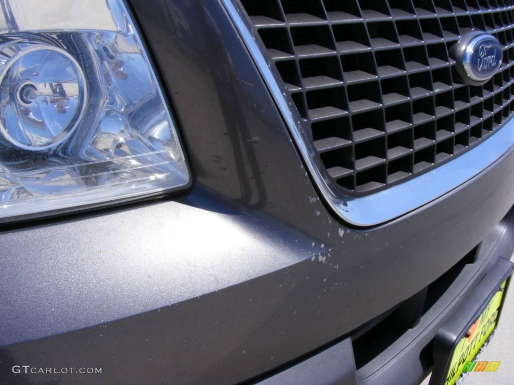 2005 Expedition XLT - Dark Shadow Grey Metallic / Medium Flint Grey photo #21