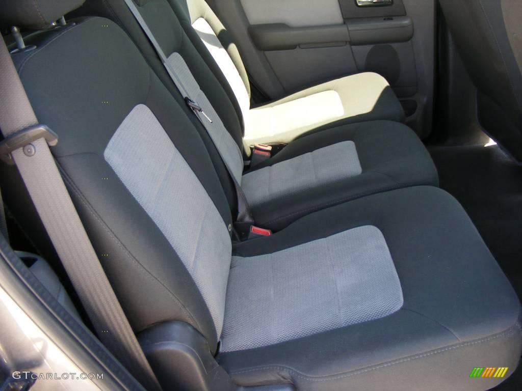2005 Expedition XLT - Dark Shadow Grey Metallic / Medium Flint Grey photo #28