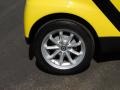 Light Yellow - fortwo passion coupe Photo No. 4