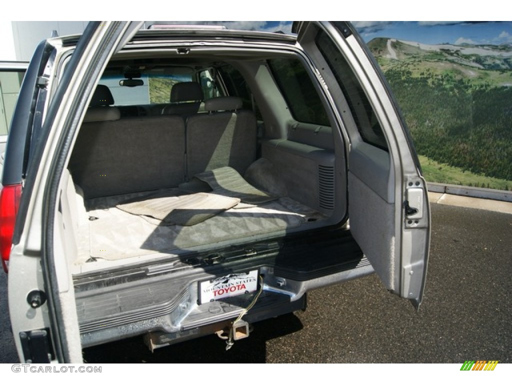 1999 Tahoe LT 4x4 - Light Pewter Metallic / Neutral photo #17