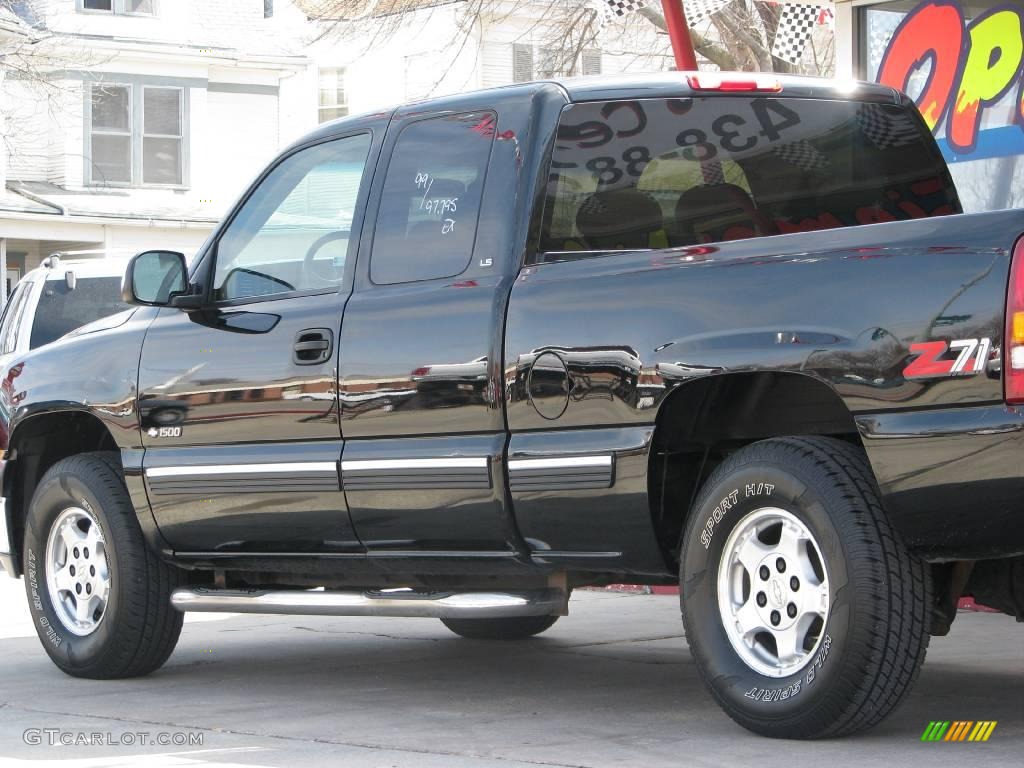 1999 Silverado 1500 LS Z71 Extended Cab 4x4 - Onyx Black / Medium Oak photo #4
