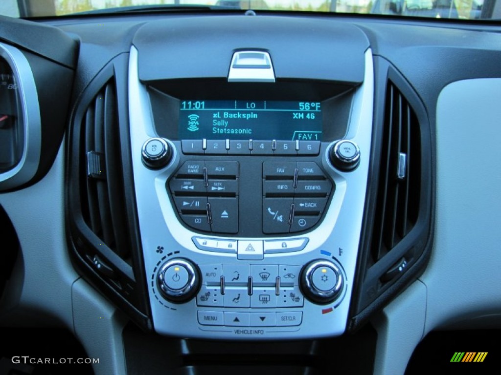 2010 Chevrolet Equinox LTZ AWD Controls Photo #54675504