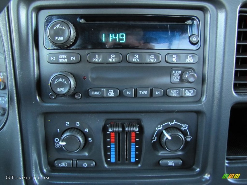 2005 GMC Sierra 1500 SLE Extended Cab 4x4 Audio System Photo #54676716