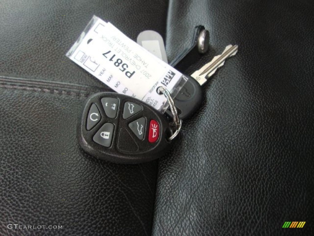 2007 Chevrolet Tahoe LT 4x4 Keys Photos
