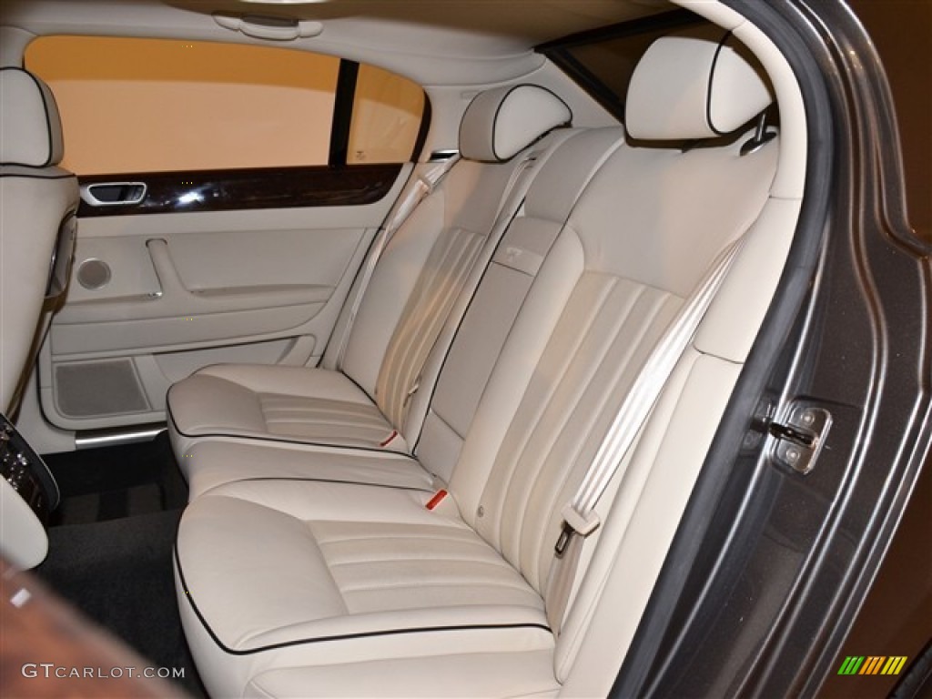 Linen/Beluga Interior 2009 Bentley Continental Flying Spur Standard Continental Flying Spur Model Photo #54678375