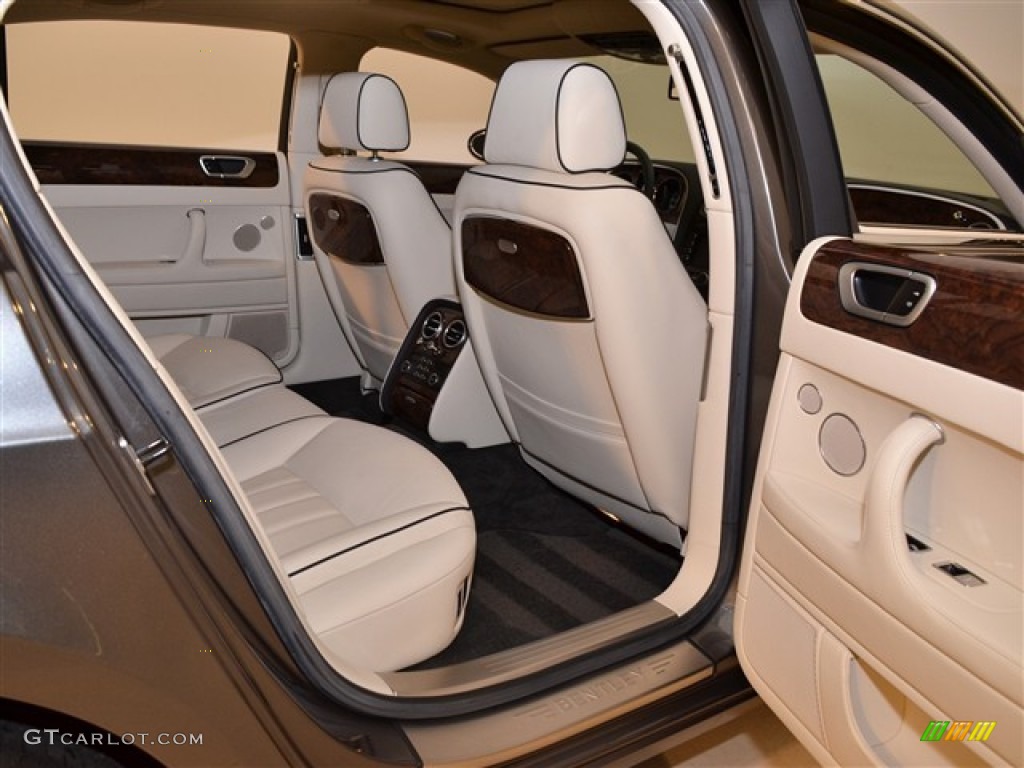 Linen/Beluga Interior 2009 Bentley Continental Flying Spur Standard Continental Flying Spur Model Photo #54678393