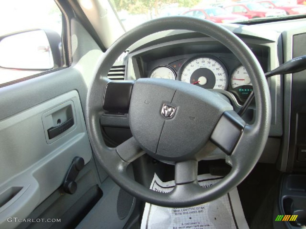 2007 Dodge Dakota ST Club Cab Medium Slate Gray Steering Wheel Photo #54678598