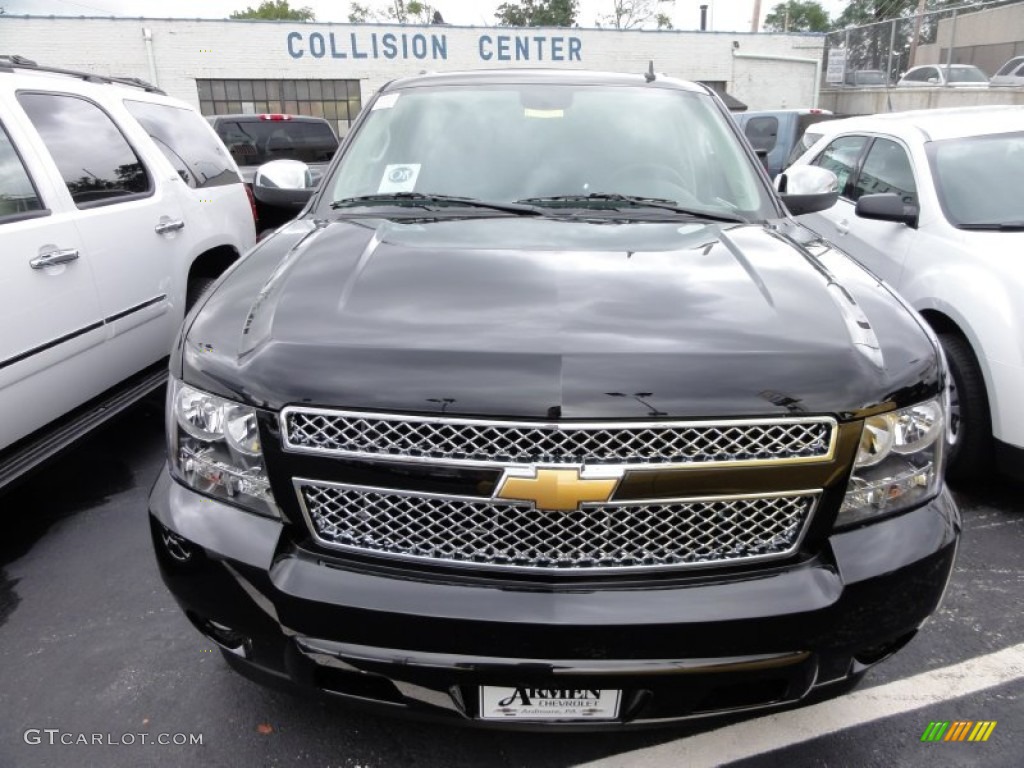 2012 Suburban LTZ 4x4 - Black / Ebony photo #3