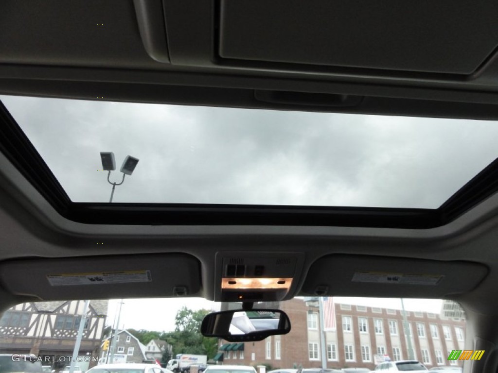 2012 Suburban LTZ 4x4 - Black / Ebony photo #9