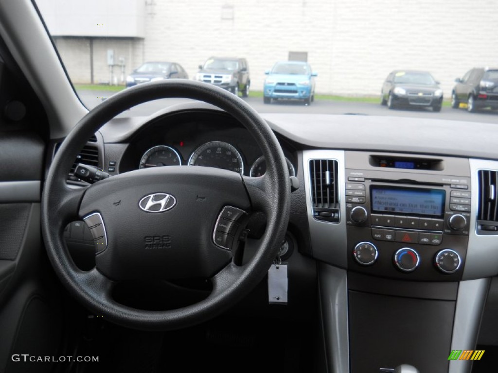 2010 Sonata GLS - Radiant Silver / Gray photo #4