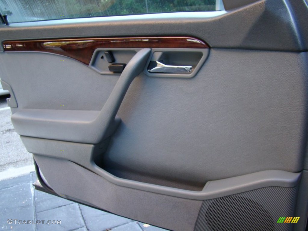 1997 Mercedes-Benz C 230 Sedan Grey Door Panel Photo #54681046