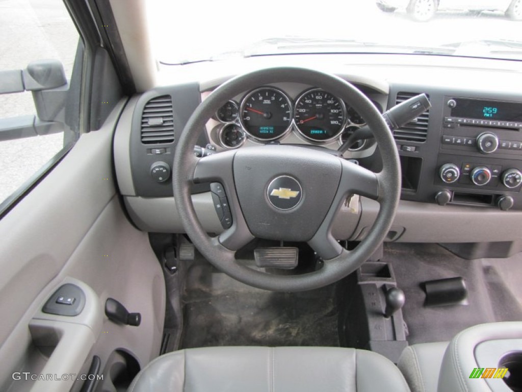 2007 Chevrolet Silverado 3500HD Extended Cab 4x4 Chassis Medium Gray Steering Wheel Photo #54682125